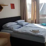 Apartment Sonniges Modernes Hoehenberg *