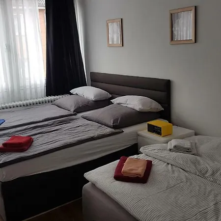 Sonniges Modernes Hoehenberg * Kolín nad Rýnem