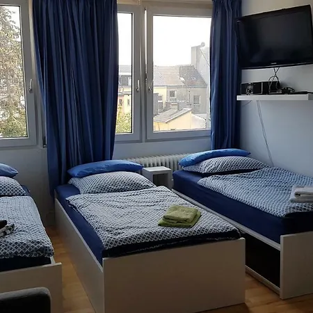 Sonniges Modernes Hoehenberg *