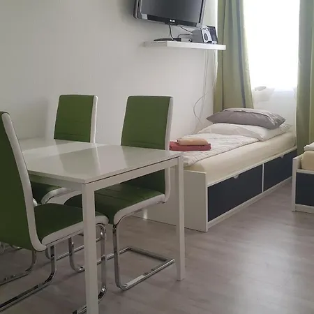 Apartment Sonniges Modernes Hoehenberg Cologne