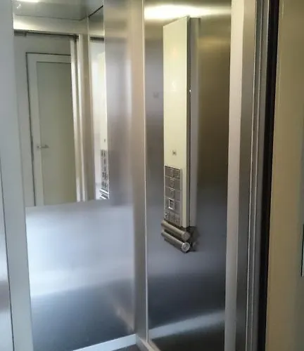 Sonniges Modernes Hoehenberg Köln