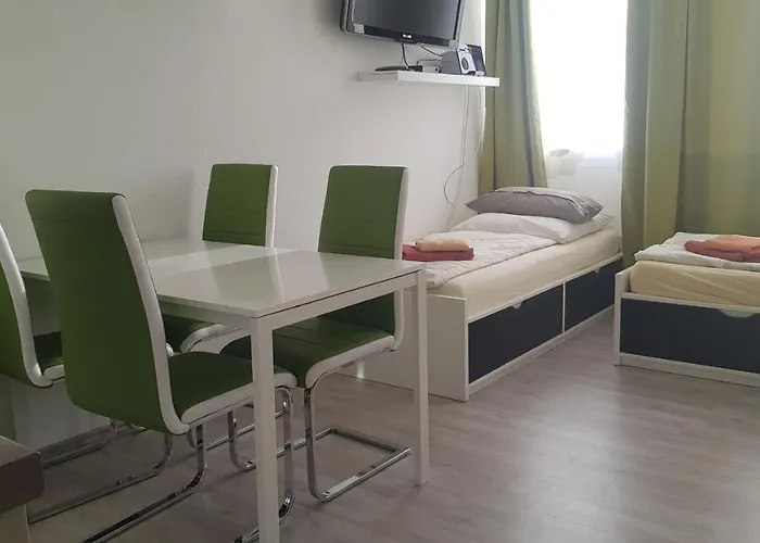 Lägenhet Sonniges Modernes Hoehenberg Köln