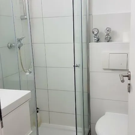 Sonniges Modernes Hoehenberg *